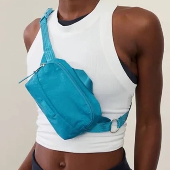 Athleta Handbags - NWT Athleta Excursion Mini Belt Bag Pacific Blue Fanny Pack Crossover